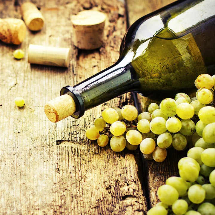 Λευκοί Οίνοι